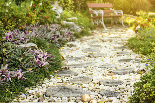 garten-eigener-gartenmoebel-einrichten-wohnen-19 Aussenanlage